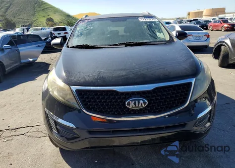 2016 Kia Sportage Lx z USA, uszkodzony, nr VIN KNDPB3AC0G7795796